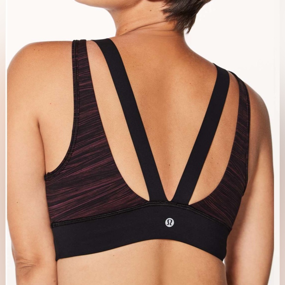 Lululemon run the day bra Sz 4 black and berry